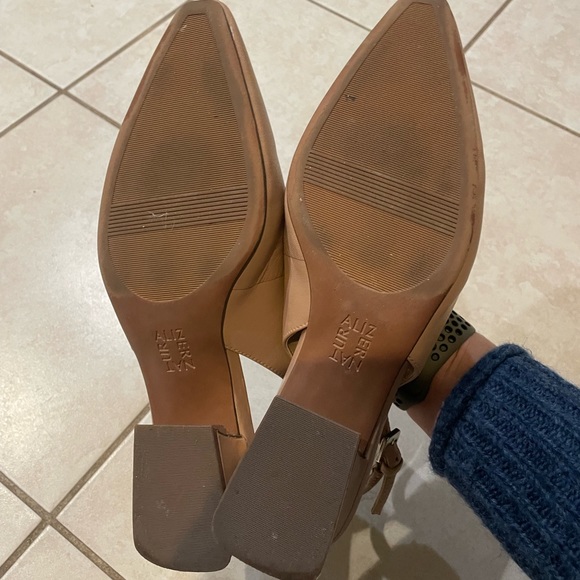 Lesley Slingback Pump - Picture 2 of 5